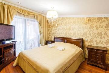 Фото номера Дом с 3 спальнями Загородные дома Villa Swan Lake г. Чурилово 11