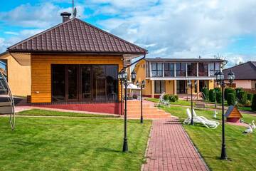 Фото номера Дом с 3 спальнями Загородные дома Villa Swan Lake г. Чурилово 4